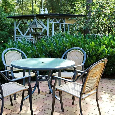 4 Person In * Hadsund