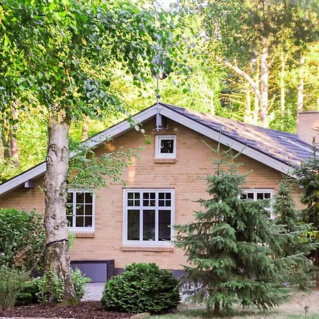 4 Person In Vakantiehuis Hadsund